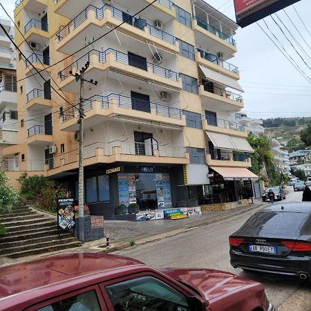 Amber Apartments Саранда Экстерьер фото