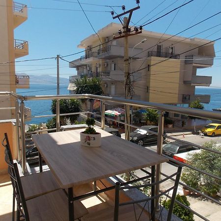 Amber Apartments Саранда Экстерьер фото