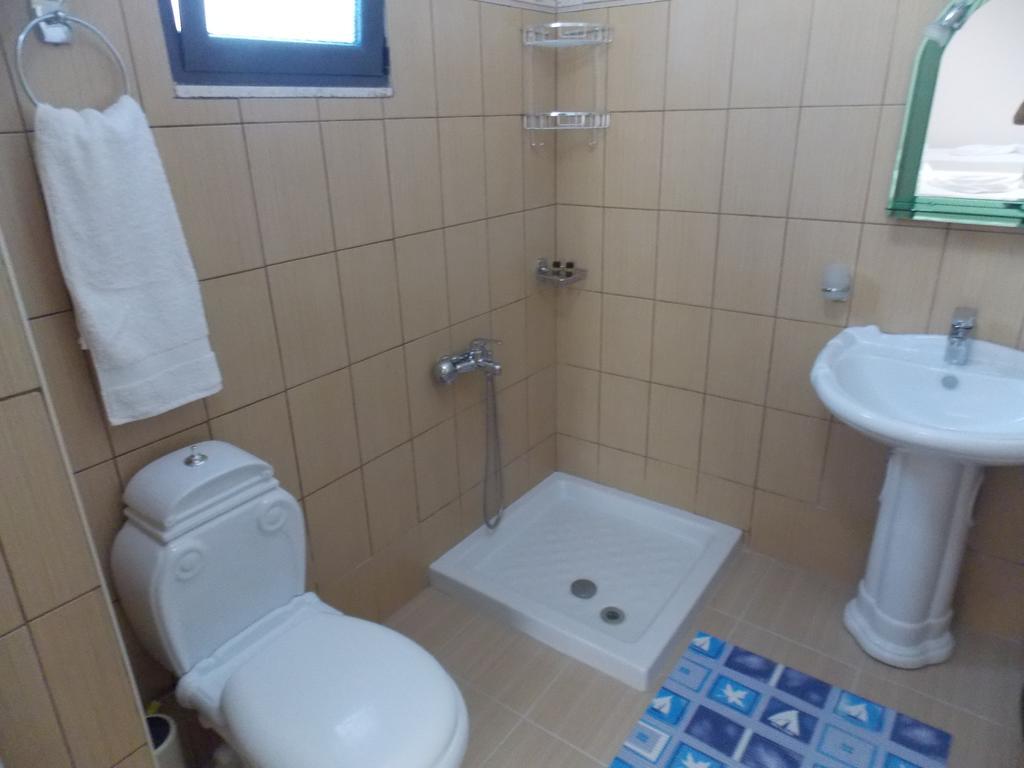 Amber Apartments Саранда Экстерьер фото